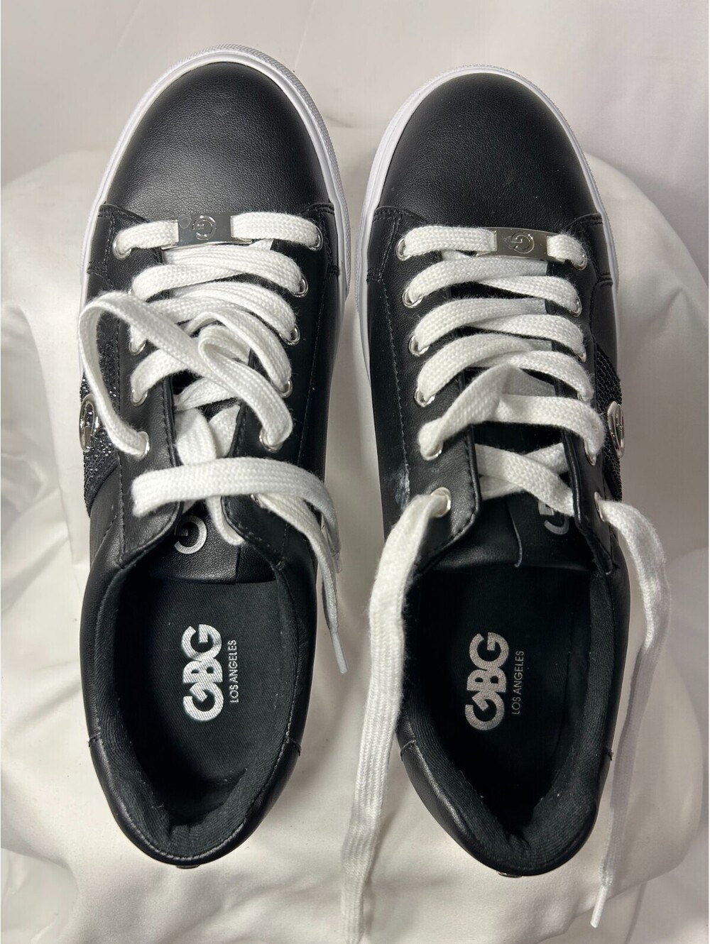 GBG Los Angeles Onstruk Womens Black Sneakers Rhinestone Logo Lace Up 8.5